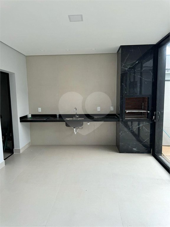 Casa à venda com 3 suítes no condomínio Jardim Residencial Dona Maria Candida, Indaiatuba - SP