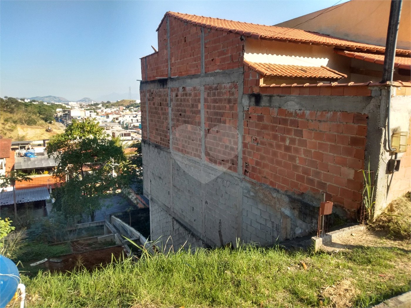 Casa à venda com 4 quartos, sendo 2 suítes, em Campo Grande, Rio de Janeiro, RJ