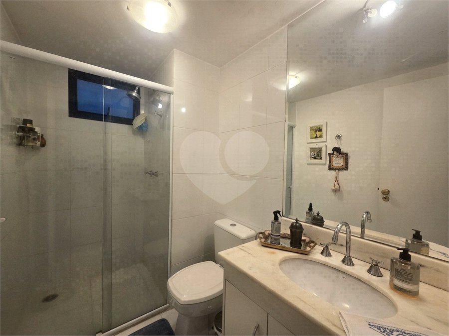 Apartamento à venda com 3 quartos, sendo 1 suíte, em Alto da Boa Vista, São Paulo, SP