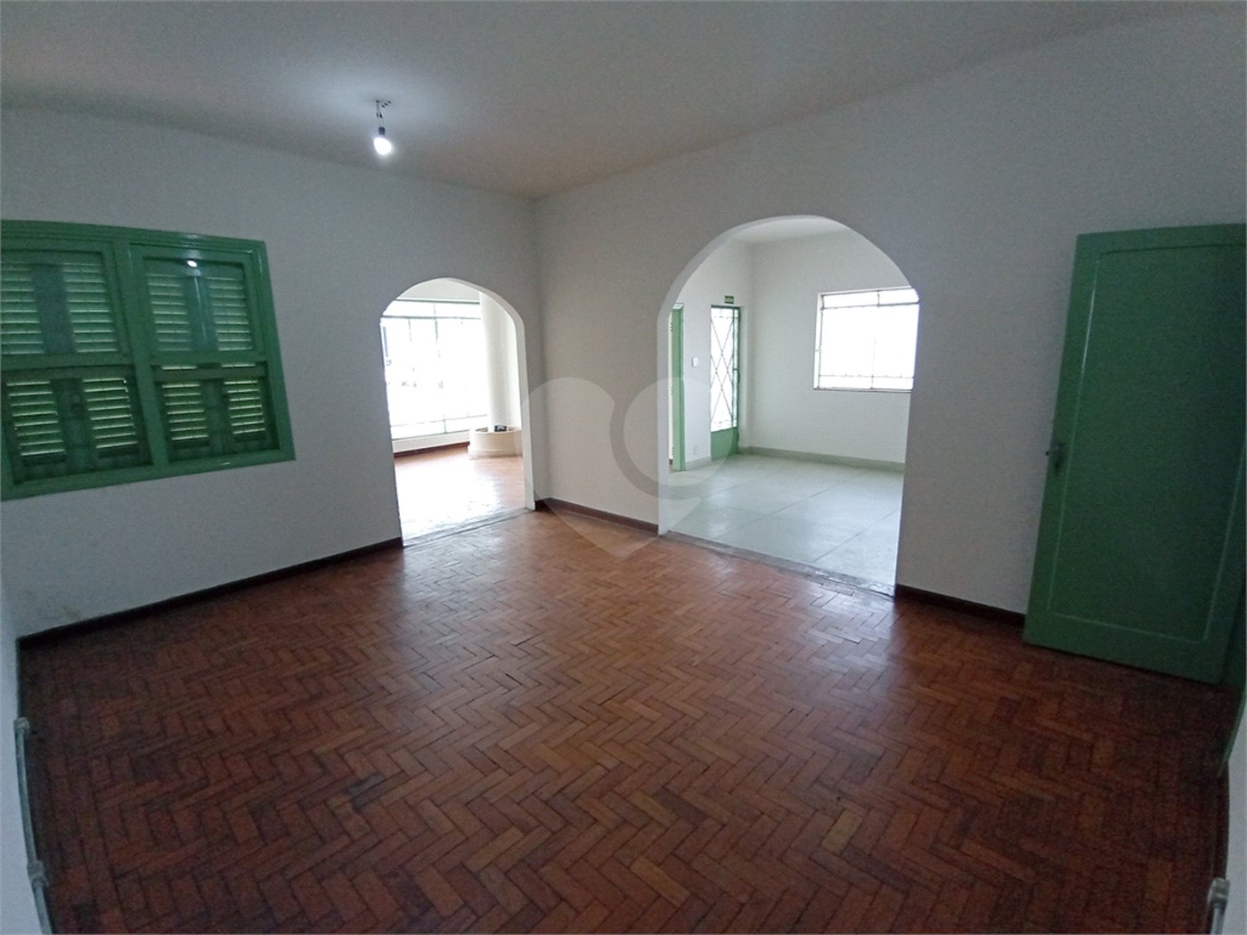 Casa à venda com 3 quartos no Centro, Vinhedo, SP