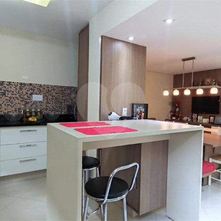 Sobrado à venda com 3 quartos, sendo 1 suíte, em Ipiranga, São Paulo, SP