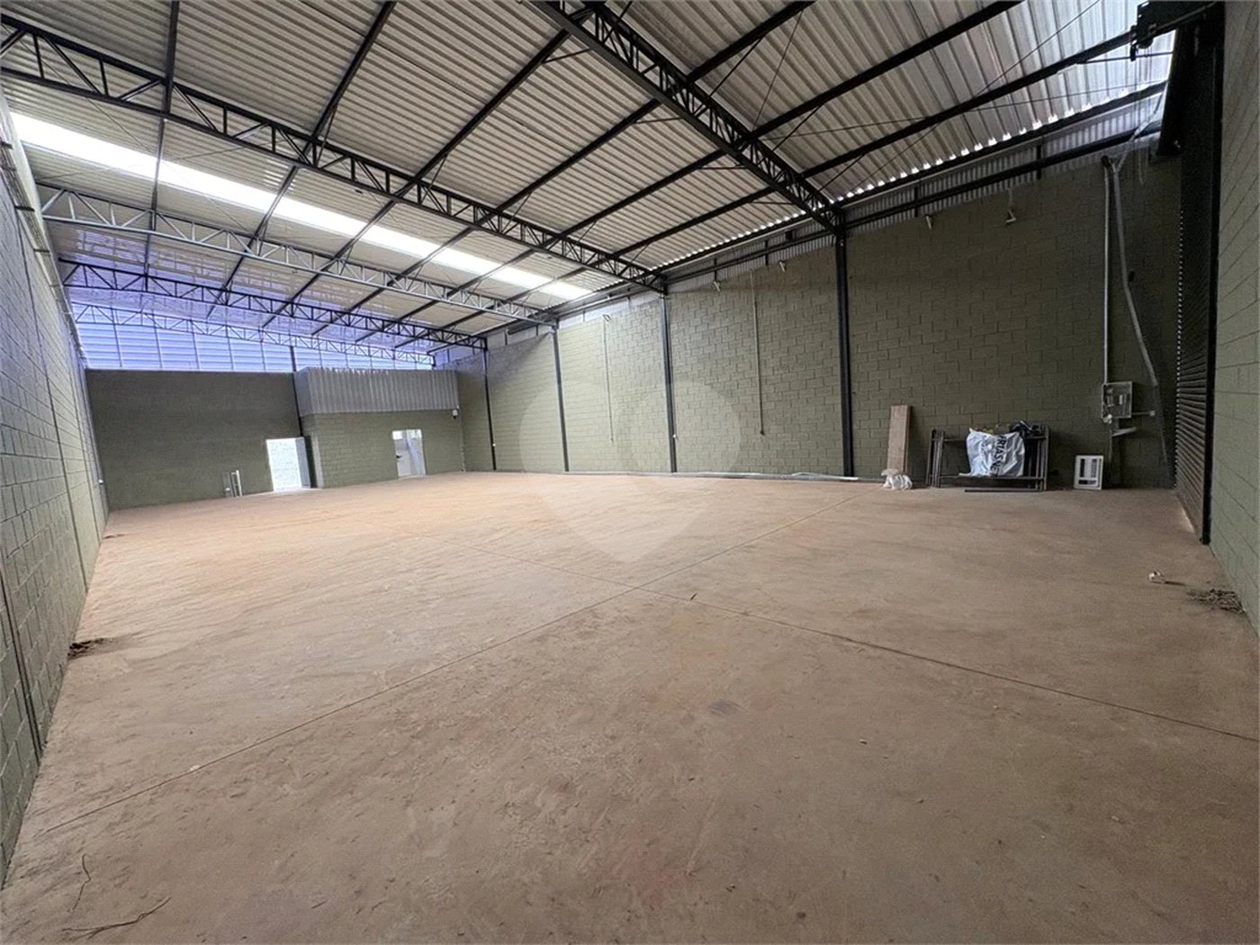 Galpão Comercial para venda e locação no Bairro Santa Rita em Piracicaba/SP.
