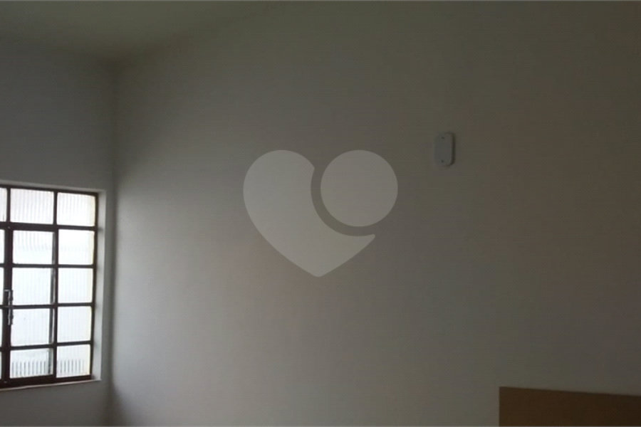 Casa Térrea à venda com 3 quartos em Santa Teresinha, São Paulo, SP