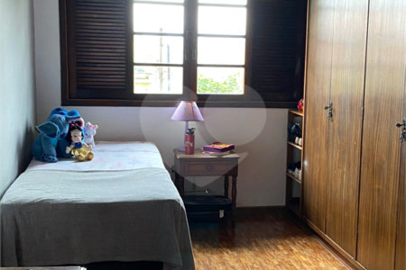 Sobrado à venda com 4 quartos, sendo 1 suíte, em Sumaré, São Paulo, SP