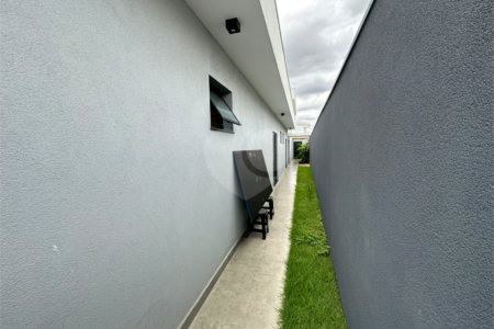 Apartamento Condomínio Montreal