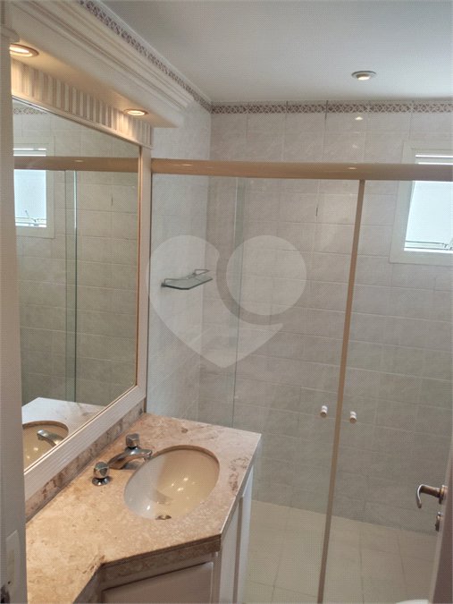 Apartamento à venda com 3 quartos, sendo 1 suíte, em Indianópolis, São Paulo, SP