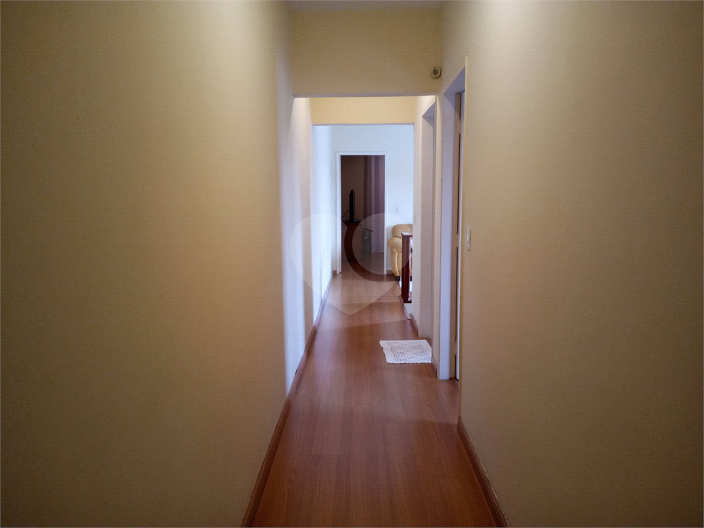 Sobrado à venda com 4 quartos em Horto, São Paulo, SP