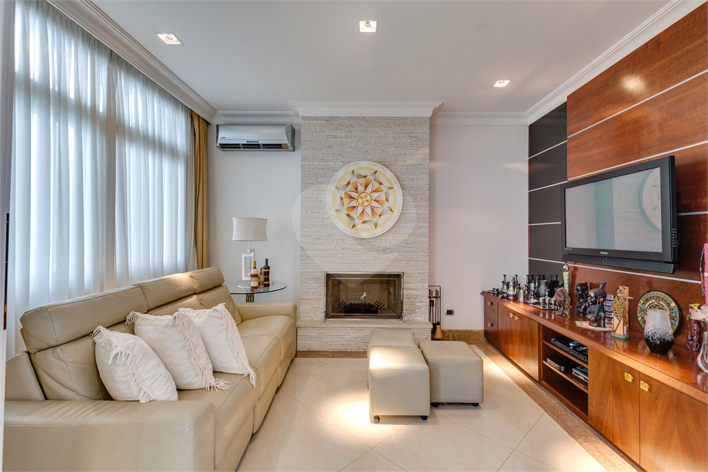 Casa à venda com 2 suítes em Alto da Boa Vista, São Paulo, SP