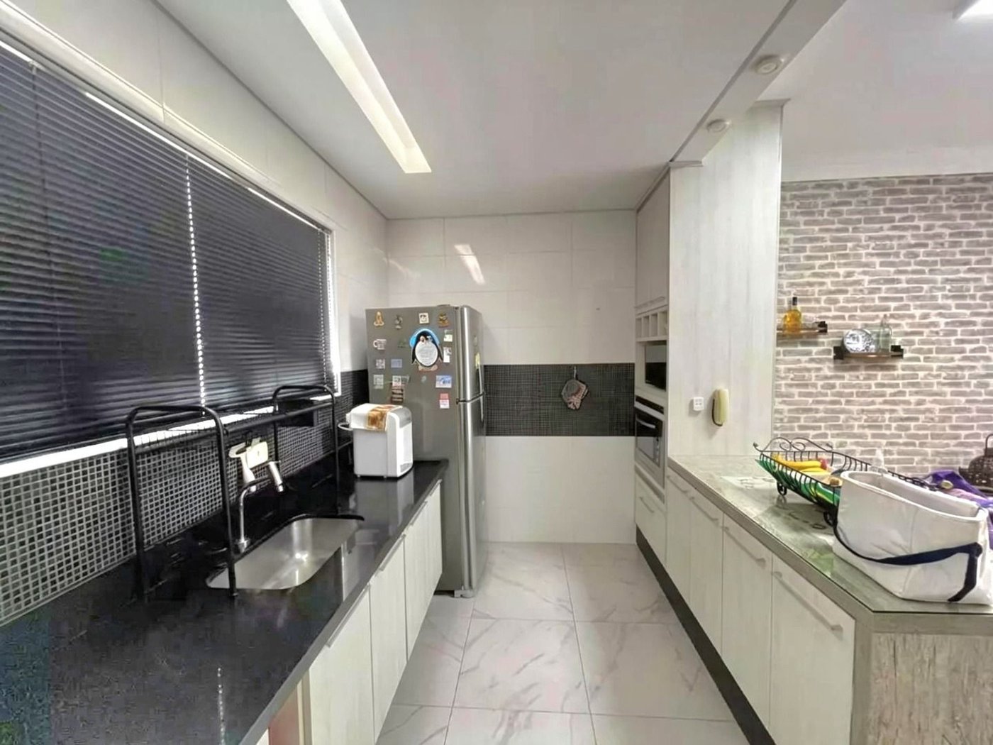 Casa com 2 dormitórios à venda, 130 m² por R$ 879.000,00 - Marapé - Santos/SP