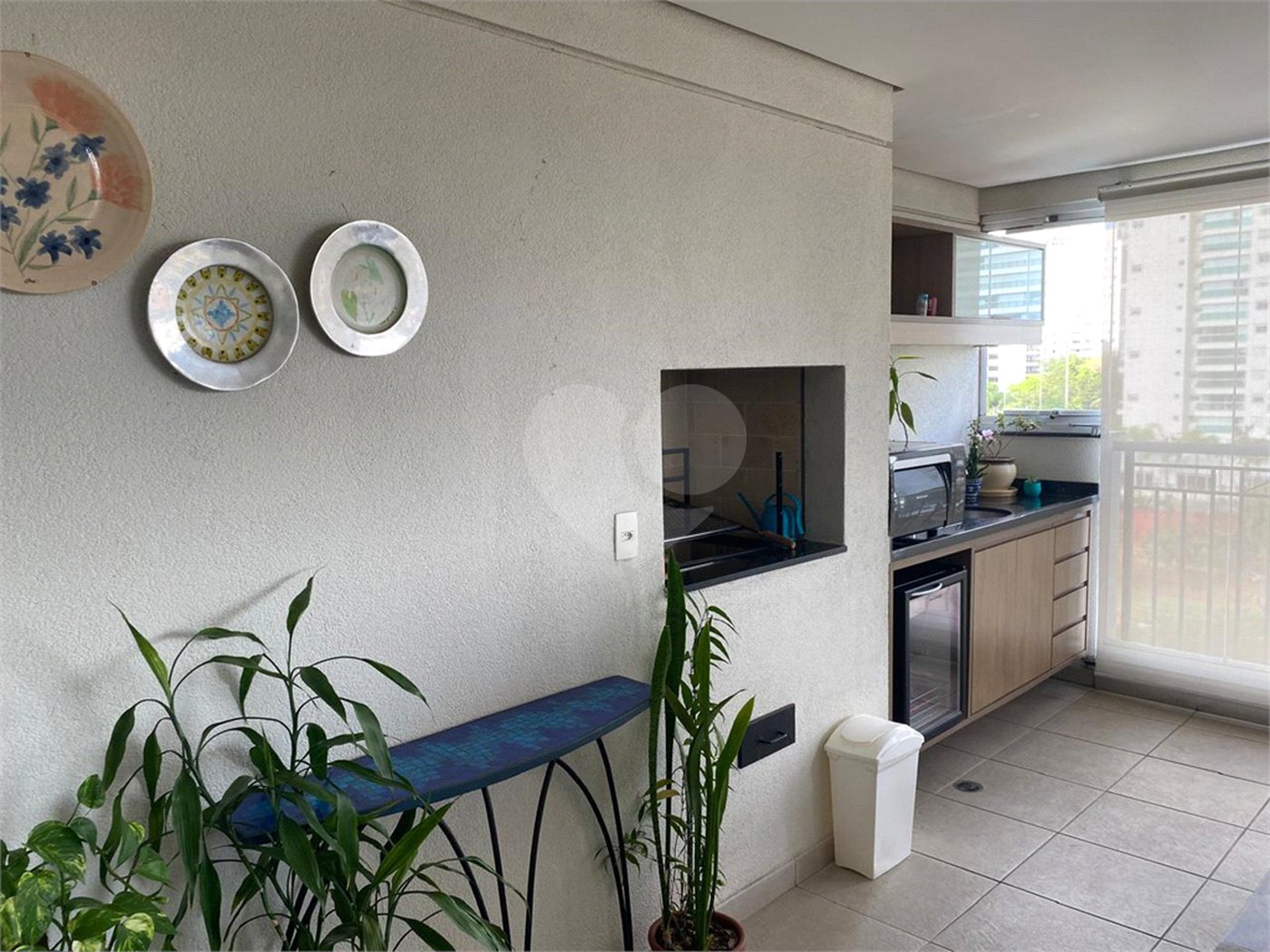 Apartamento à venda com 3 quartos, sendo 2 suítes,  em Campo Belo, São Paulo, SP