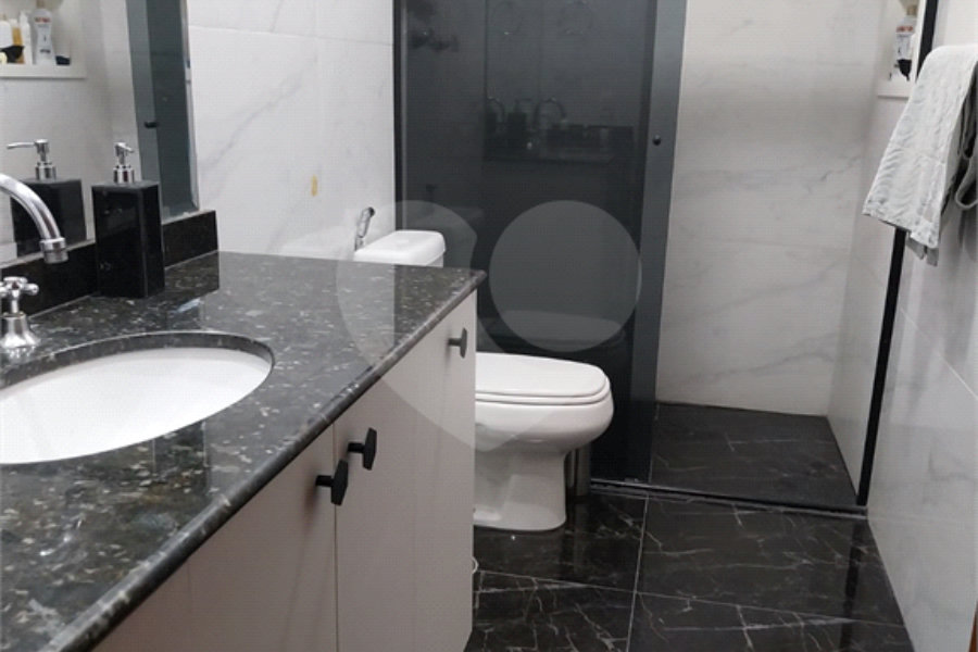 Apartamento à venda com 4 quartos, sendo 1 suíte, em Alto da Lapa, São Paulo, SP
