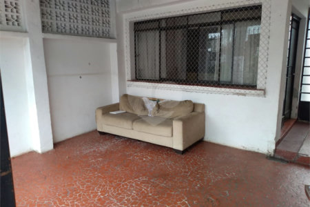 Sobrado à venda com 2 quartos em Vila Hamburguesa, São Paulo, SP