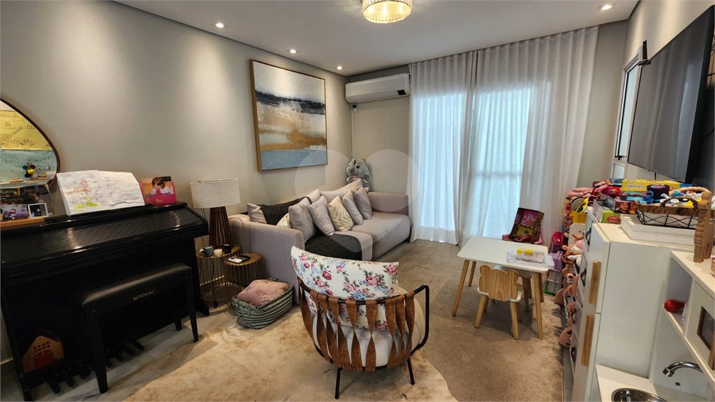 Casa à venda com 3 quartos, sendo 1 suíte,  no condomínio Villa Campolim, Sorocaba - SP