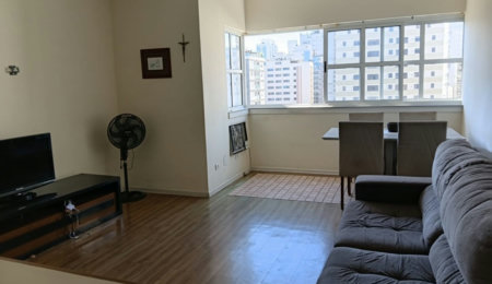 Apartamento com 2 dormitórios à venda, 62 m² por R$ 520.000,00 - Gonzaga - Santos/SP