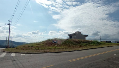 Terreno à venda em Guaxinduva, Bom Jesus dos Perdões, SP