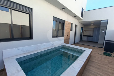 Casa à venda com 3 quartos, sendo 1 suíte, no condomínio Park Gran Reserve, Indaiatuba - SP