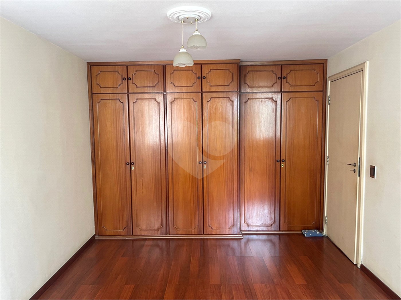Apartamento à venda com 3 quartos, sendo 1 suíte, em Itaim Bibi, São Paulo, SP