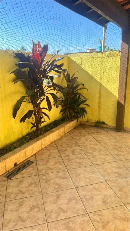 Casa à venda com 2 quartos no condomínio Refugio Canta Galo, Cotia - SP