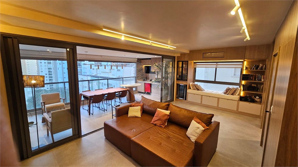 Apartamento à venda ou para alugar com 3 suítes em Brooklin Paulista, São Paulo, SP