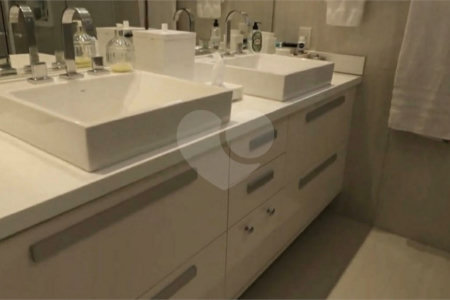 Apartamento à venda com 4 suítes em Santana, São Paulo, SP