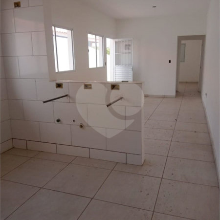 Casa à venda com 2 quartos em Jardim dos Ipês, Mairinque, SP