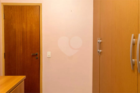 Apartamento à venda com 3 quartos, sendo 1 suíte,  em Vila Mazzei, São Paulo, SP