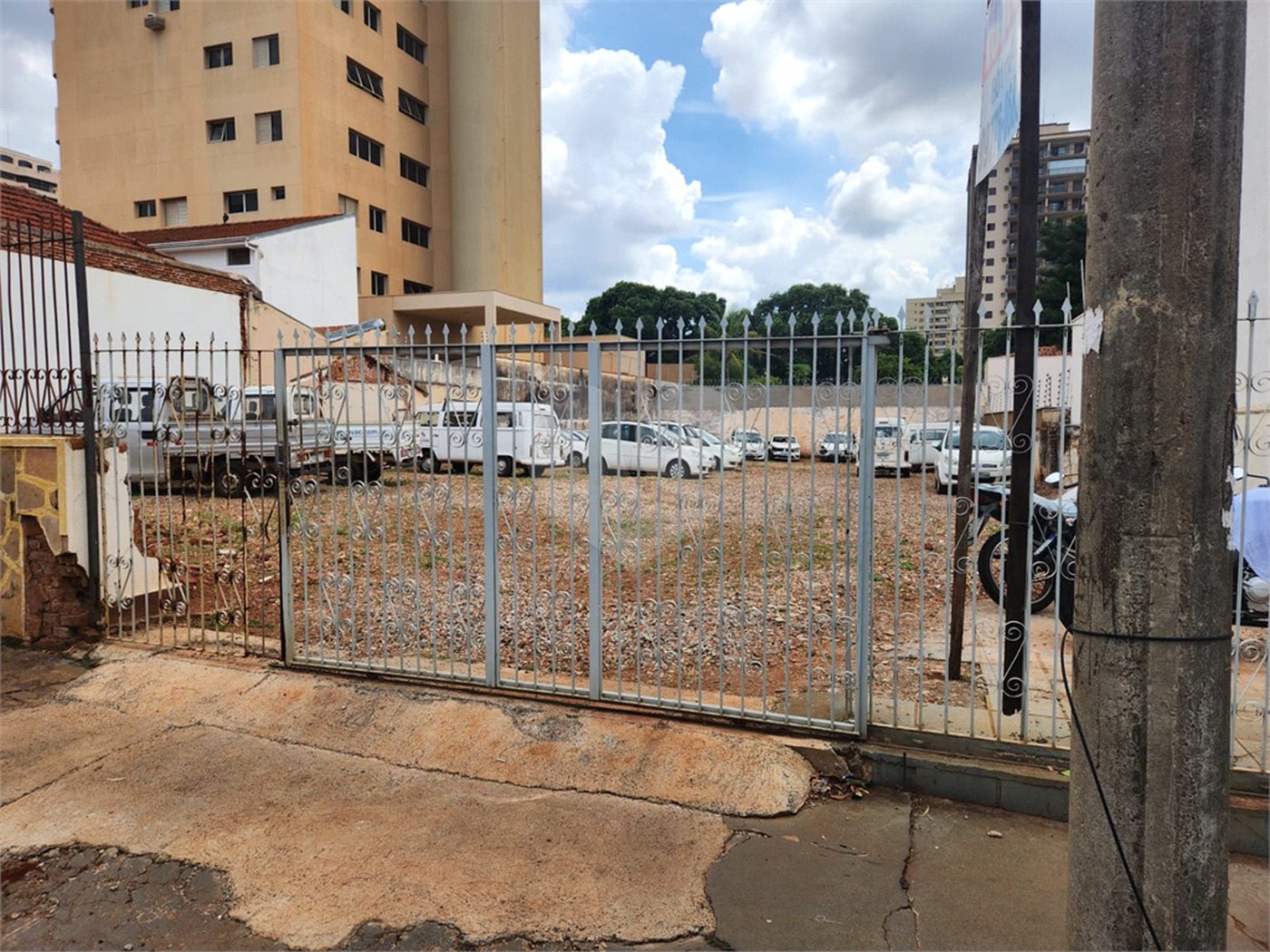 Terreno à venda em Jardim Nova América, Araraquara, SP