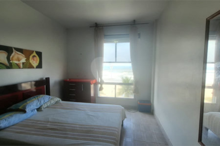 Apartamento à venda com 1 quarto no Centro, Mongaguá, SP