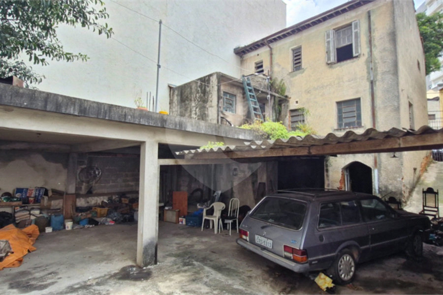 Sobrado à venda com 3 quartos em Santana, São Paulo, SP
