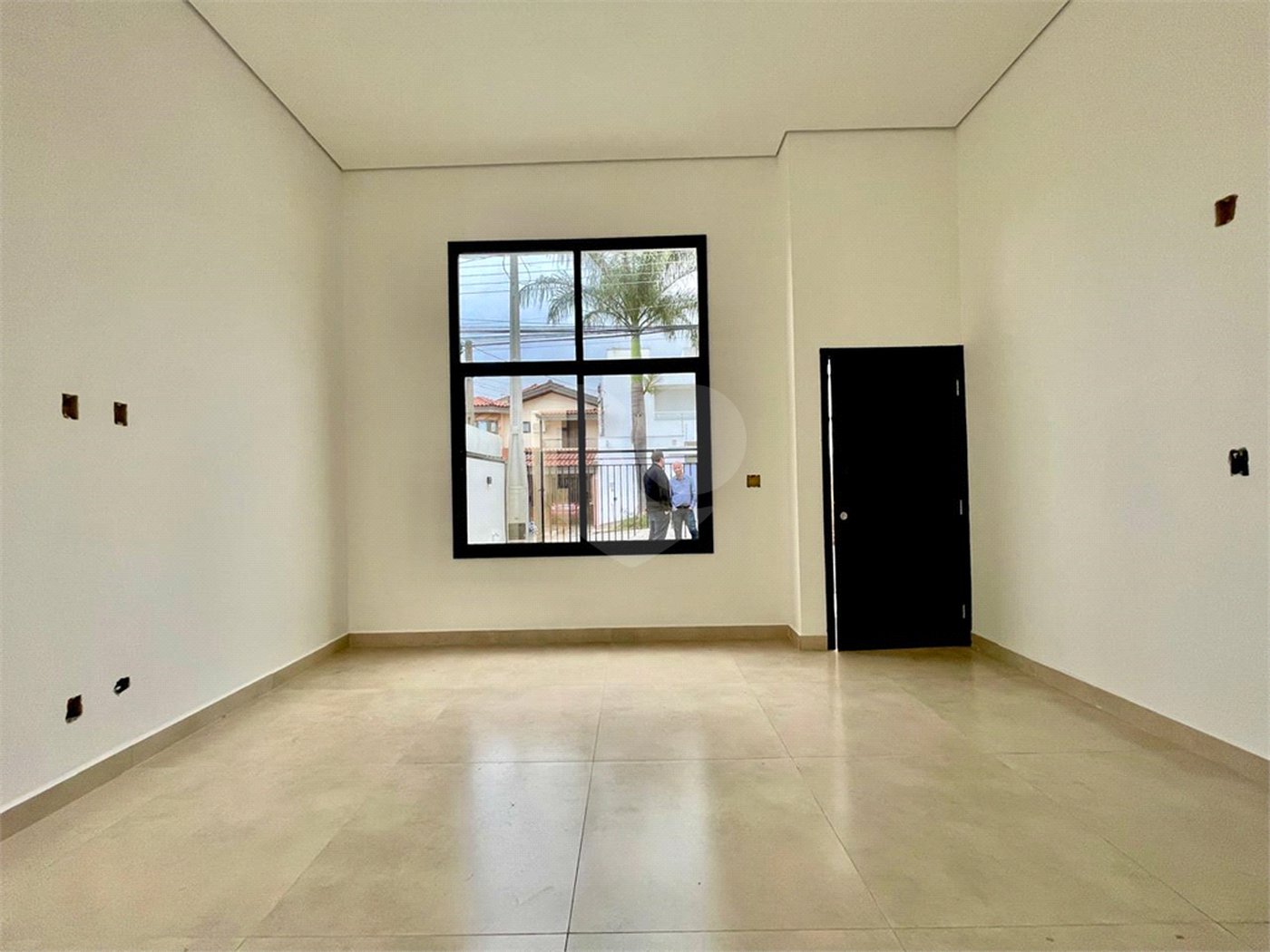 Casa de Vila à venda com 3 quartos, sendo 1 suíte,  em Vila São Caetano, Sorocaba, SP