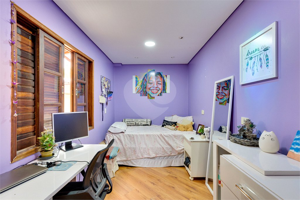 Sobrado à venda com 3 quartos, sendo 1 suíte, em Vila Mascote, São Paulo, SP