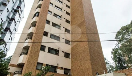 Apartamento à venda ou para alugar com 3 suítes em Vila Andrade, São Paulo, SP