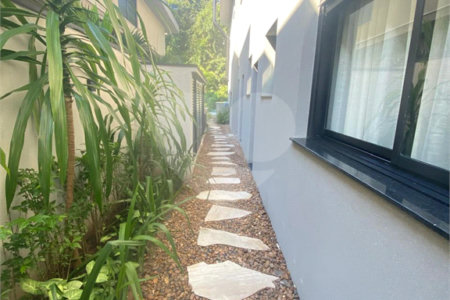 Duplex à venda com 6 suítes em Riviera, Bertioga, SP