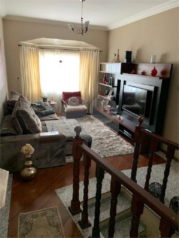 Sobrado à venda com 3 quartos, sendo 1 suíte, em Tremembé, São Paulo, SP