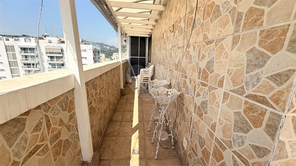 Cobertura à venda com 3 quartos, sendo 1 suíte, em Rio Comprido, Rio de Janeiro, RJ