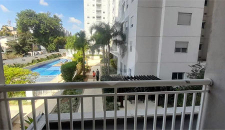 Apartamento à venda com 3 quartos, sendo 1 suíte,  em Vila Vera, São Paulo, SP
