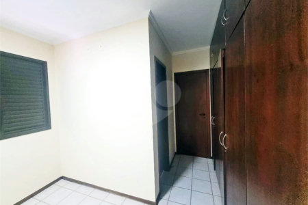 Apartamento à venda com 3 quartos, sendo 1 suíte,  em Santa Cruz do José Jacques, Ribeirão Preto, SP