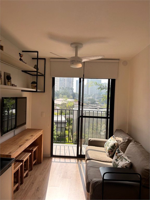 Apartamento para alugar com 1 suíte em Pinheiros, São Paulo, SP