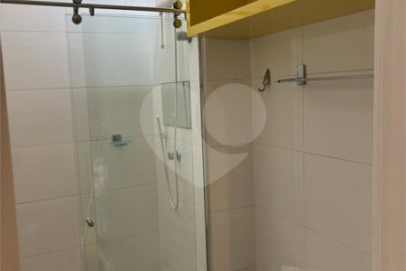 Casa à venda com 3 quartos, sendo 1 suíte, no condomínio Recanto das Araucárias, Suzano - SP
