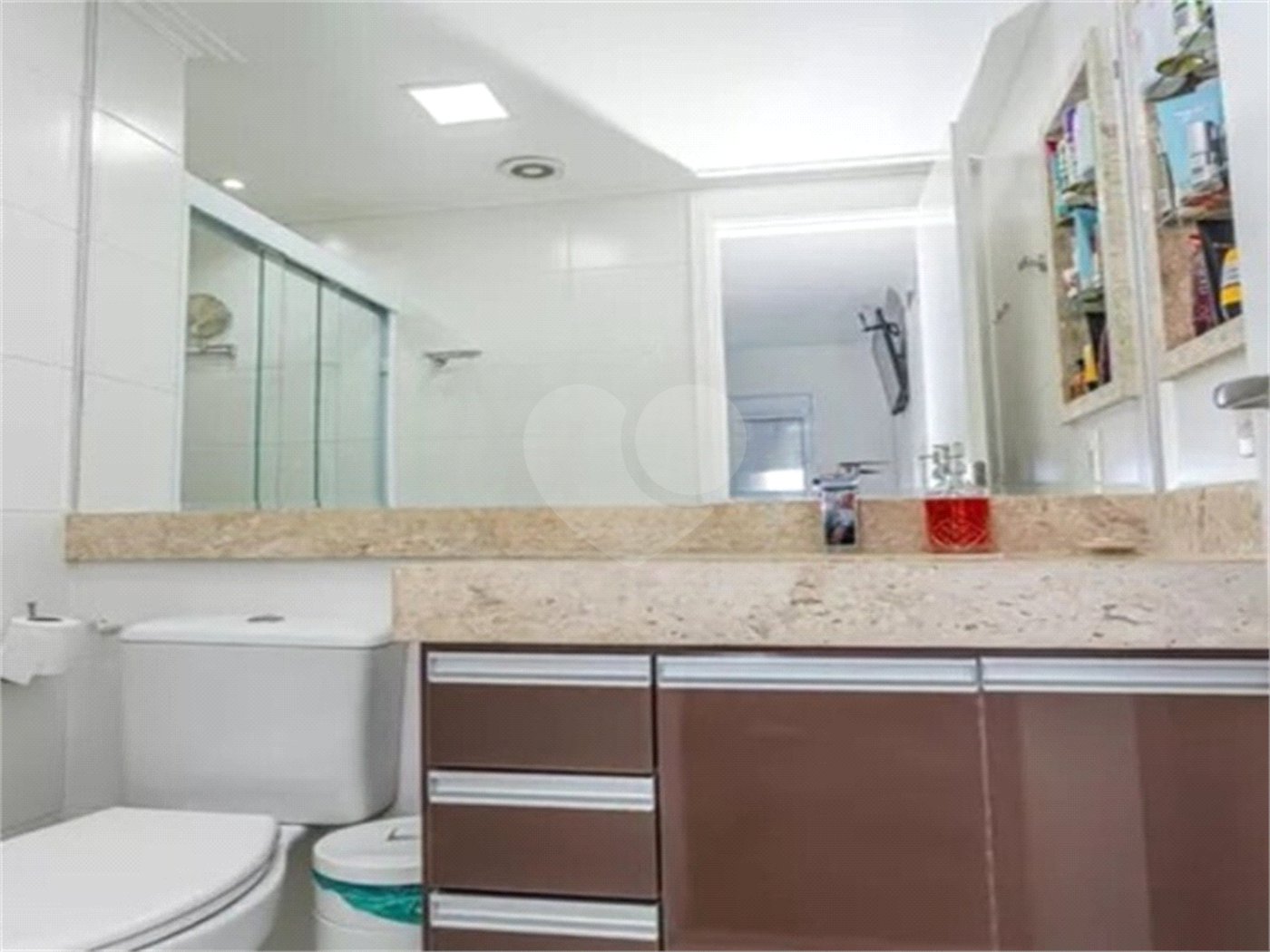 Apartamento à venda com 2 quartos, sendo 1 suíte, em Vila Ester (zona Norte), São Paulo, SP