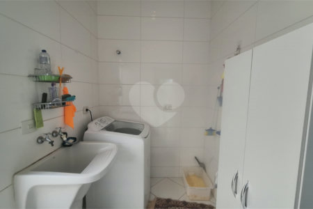 Casa à venda com 3 suítes no condomínio Residencial Villa dos Inglezes, Sorocaba - SP