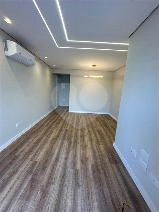 Apartamento à venda com 3 quartos, sendo 1 suíte,  em Jardim Arize, São Paulo, SP