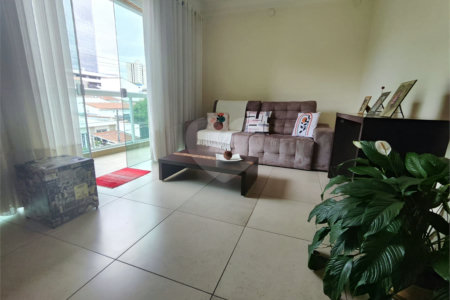 Apartamento à venda com 3 suítes em Jardim Faculdade, Sorocaba, SP