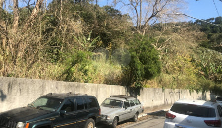 Terreno à venda em Horto, São Paulo, SP