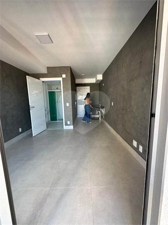 Apartamento à venda com 1 suíte em Parada Inglesa, São Paulo, SP