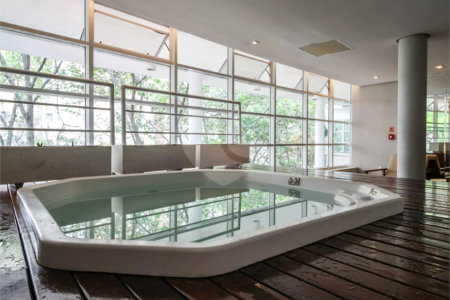 Apartamento à venda com 4 quartos, sendo 3 suítes,  em Paraíso do Morumbi, São Paulo, SP