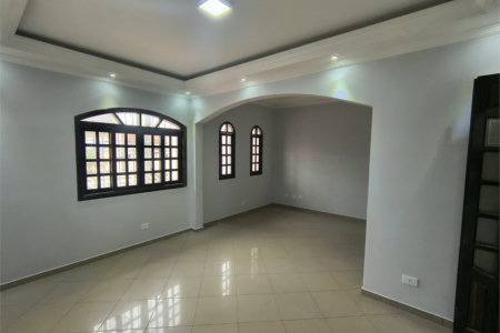 Sobrado à venda com 3 quartos, sendo 1 suíte, em Jardim D'abril, Osasco, SP