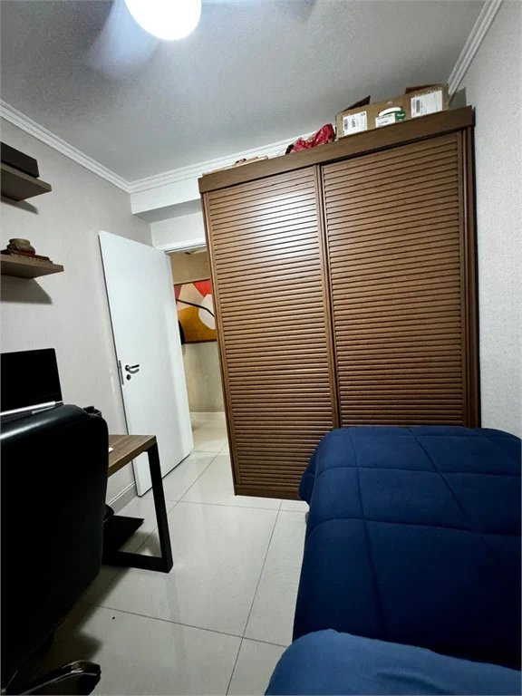 Apartamento à venda com 3 quartos, sendo 1 suíte, em Parque Reboucas, São Paulo, SP