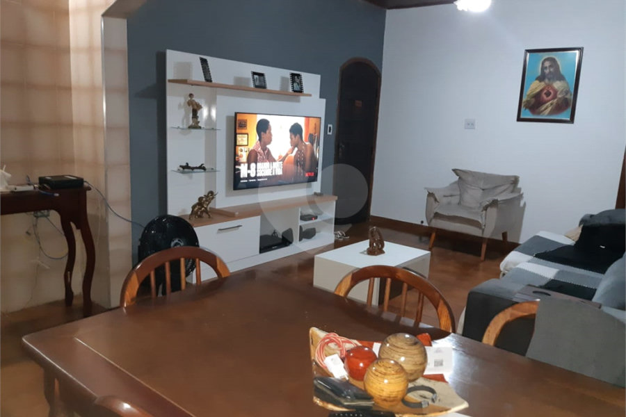 Casa Térrea à venda com 3 suítes em Tucuruvi, São Paulo, SP