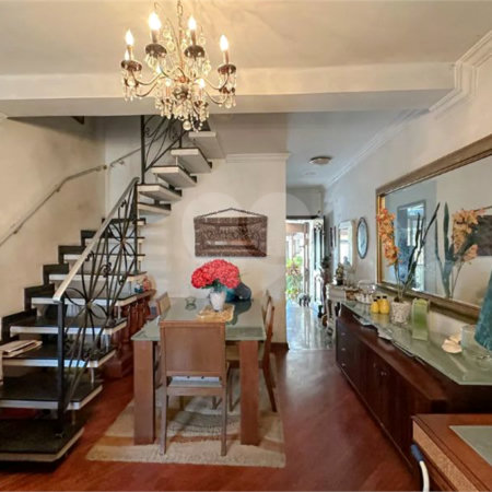 Casa à Venda | 112 m² | 3 dormitórios | 1 vaga no Bom Retiro!